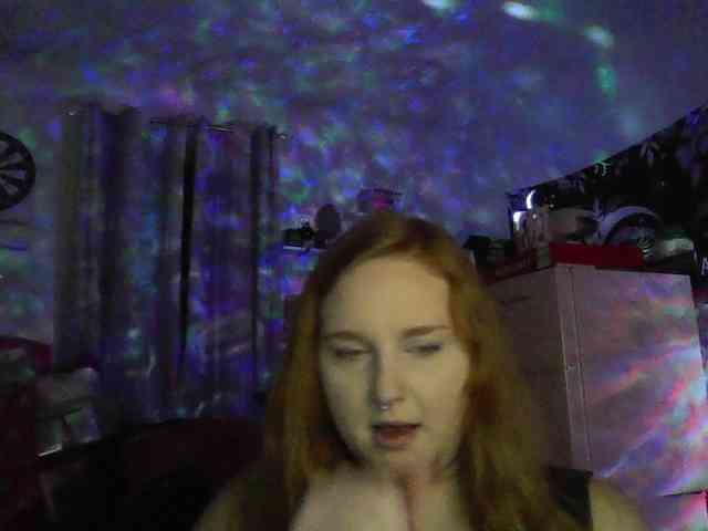 thickgingergodde... Live Webcam on BongaCams