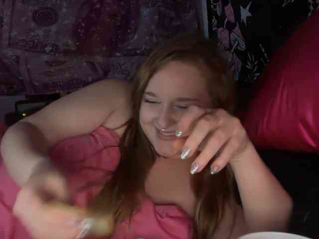 thickgingergoddess webcam