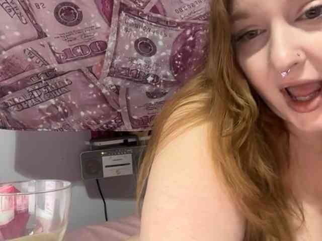 thickgingergoddess webcam