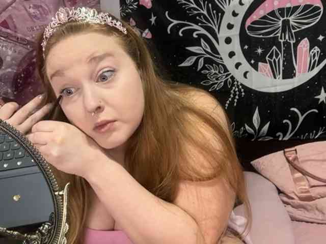 thickgingergoddess webcam