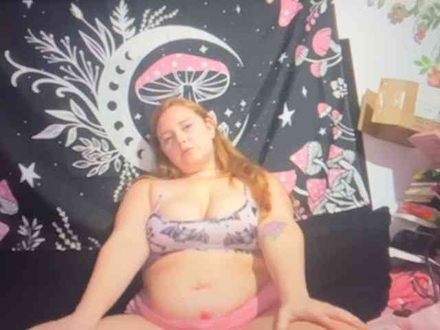 thickgingergoddess webcam