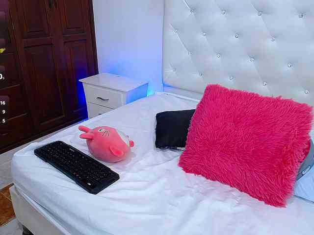 cherryysweet1 webcam