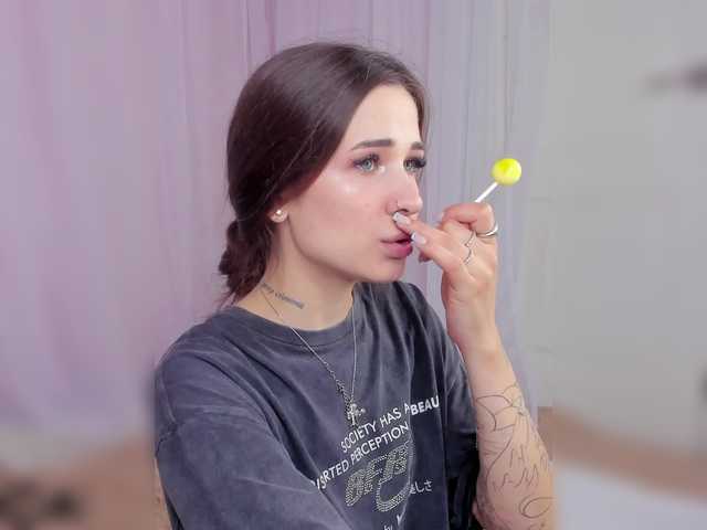Emilia-Reeddd