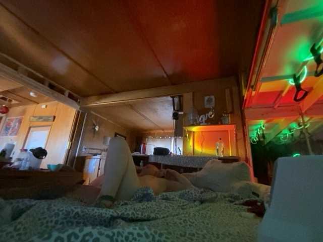 WholeYearInn Porn