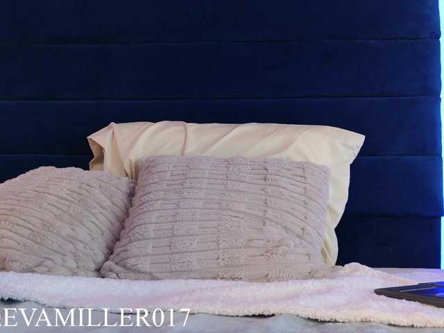 eva-miller7's BongaCams show and profile