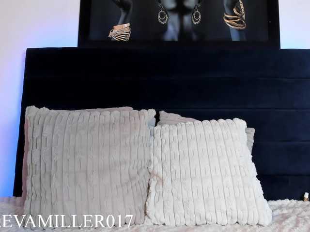 eva-miller7's BongaCams show and profile