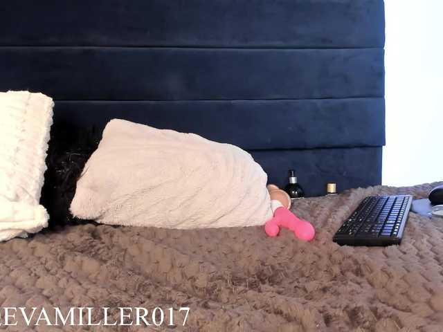 eva-miller7's BongaCams show and profile