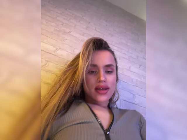 Enchantix's BongaCams profile