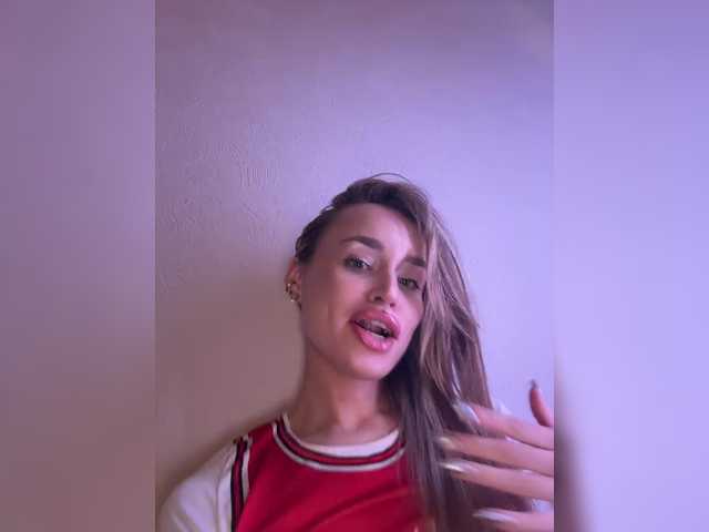 Enchantix's BongaCams show and profile