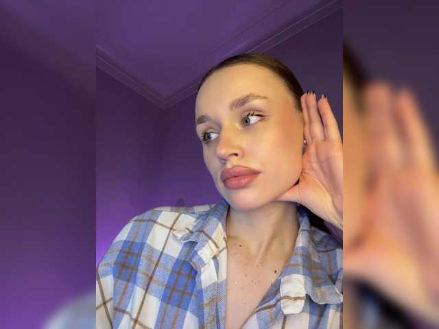Enchantix from BongaCams is Freechat