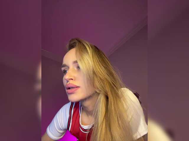 Enchantix from BongaCams is Freechat