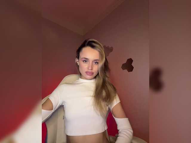 Enchantix from BongaCams is Freechat