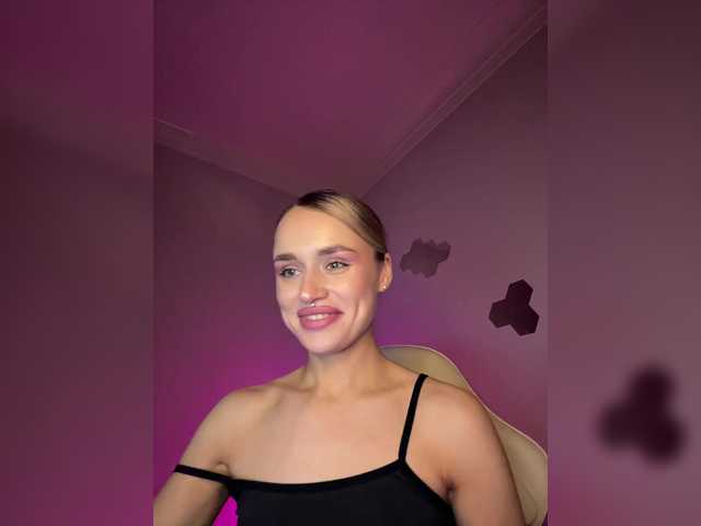 Enchantix from BongaCams is Freechat