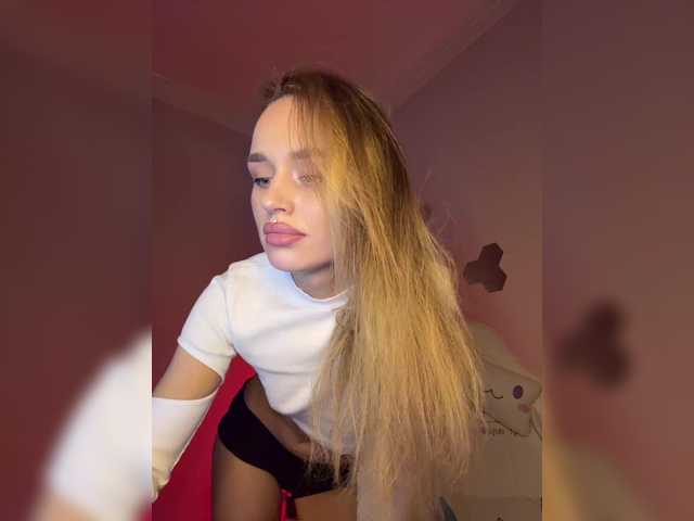 Enchantix's BongaCams show and profile