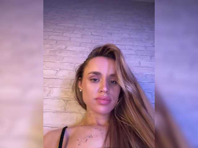 Enchantix live cam profile