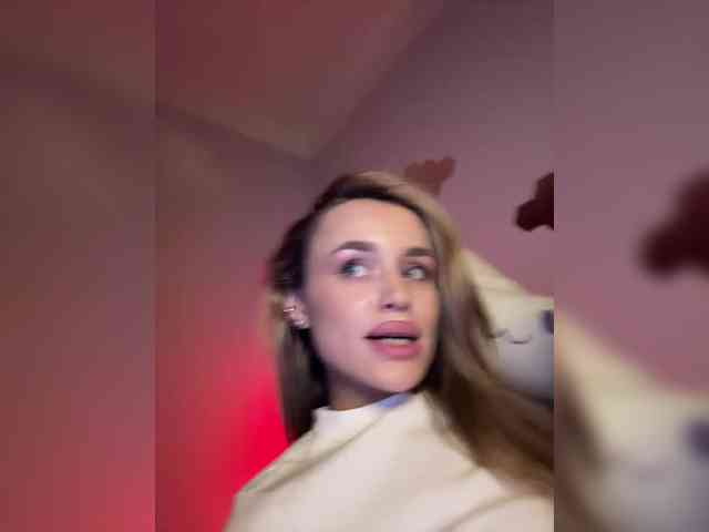 Enchantix Live Webcam on BongaCams