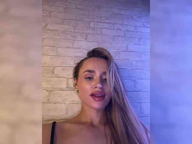 Enchantix Live Webcam on BongaCams