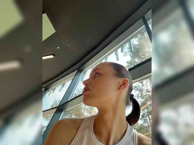 Enchantix Live Webcam on BongaCams