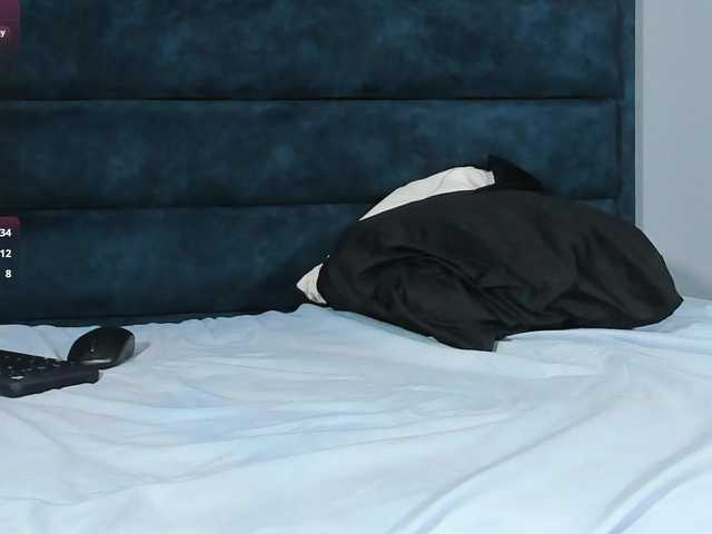 AzulMaverik's BongaCams show and profile