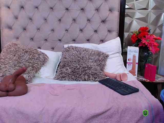 JazmineMyst webcam