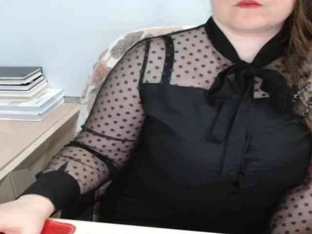 LadyJulia Live Webcam on BongaCams