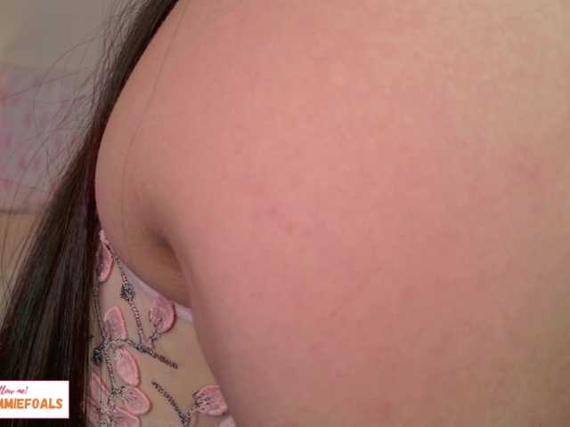 CammieFoalss's BongaCams show and profile