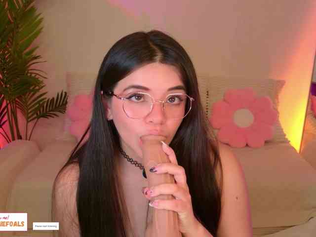 CammieFoalss webcam