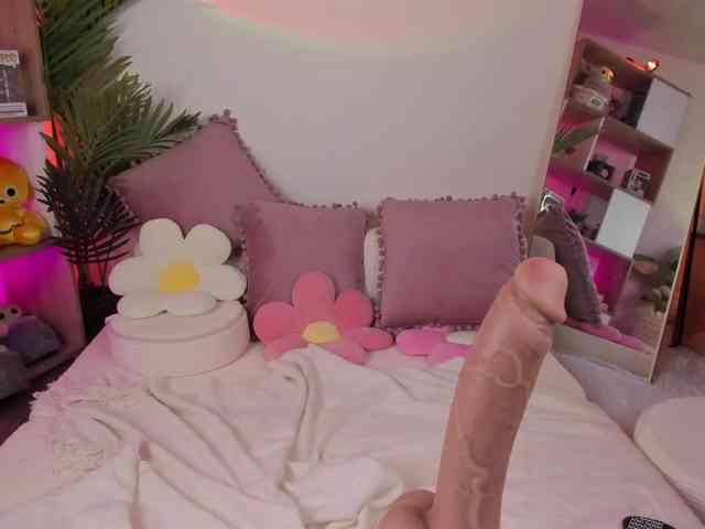 CammieFoalss webcam