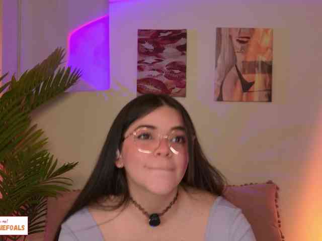 CammieFoalss webcam
