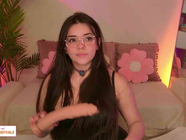 CammieFoalss webcam