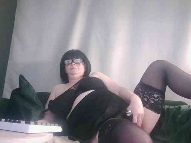 Yagodka78 webcam