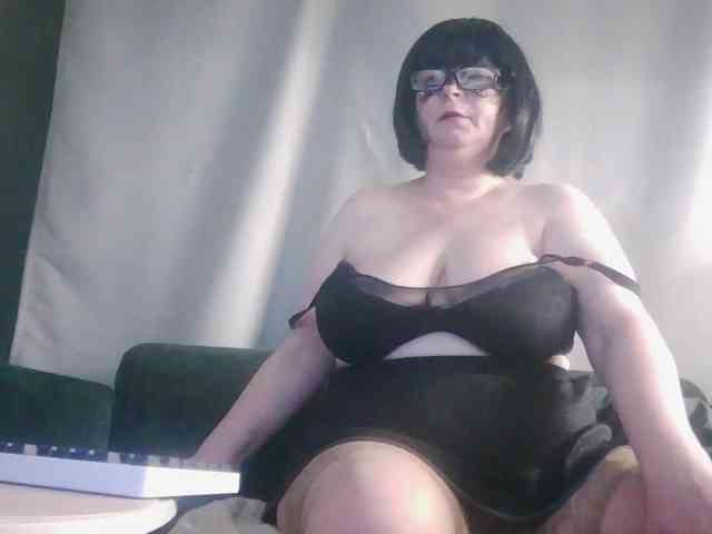 Yagodka78 webcam