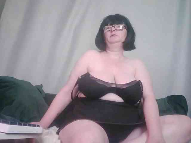 Yagodka78 webcam