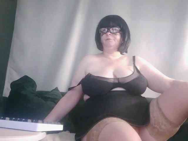 Yagodka78 webcam