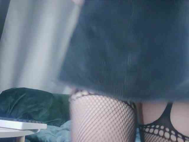 Yagodka78 webcam