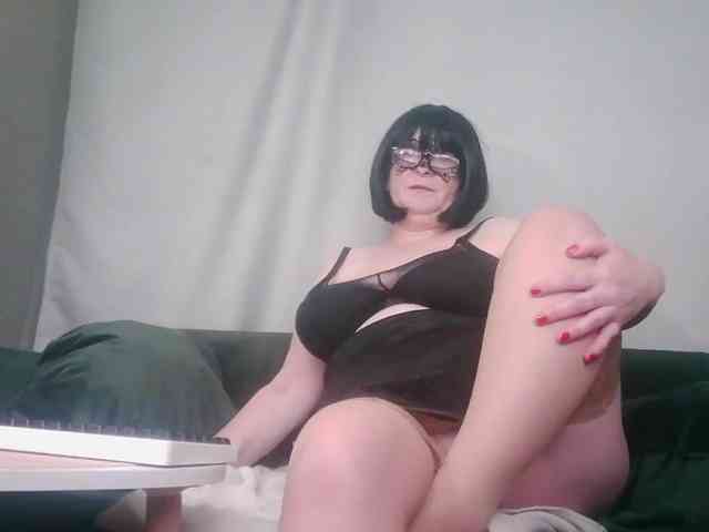 Yagodka78 webcam