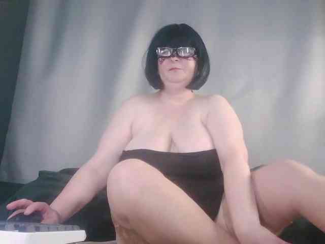 Yagodka78 webcam