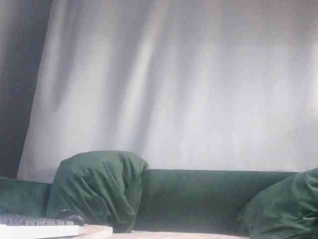 Yagodka78 webcam