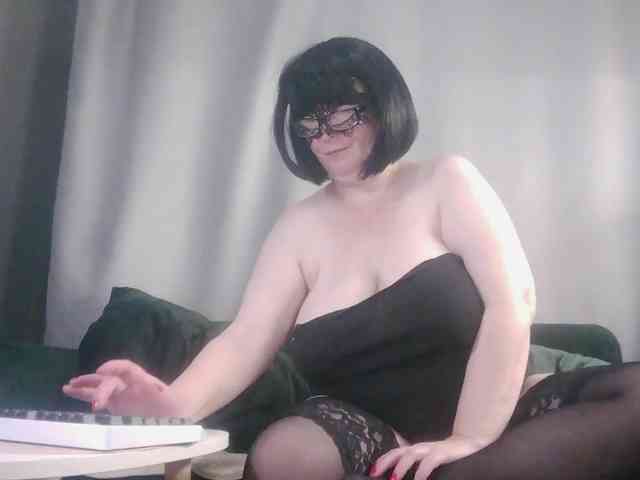 Yagodka78 webcam