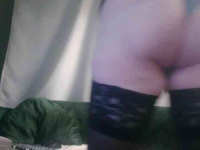 Yagodka78 webcam
