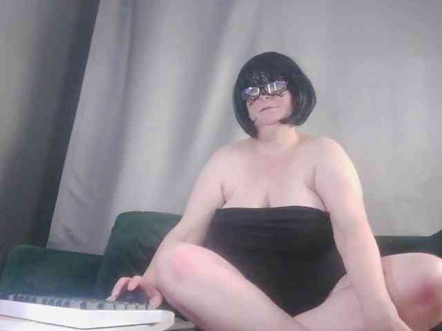 Yagodka78 webcam