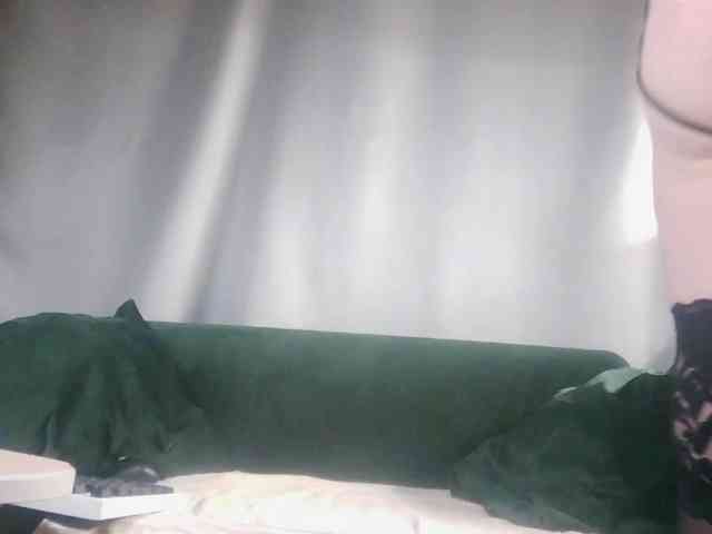 Yagodka78 webcam