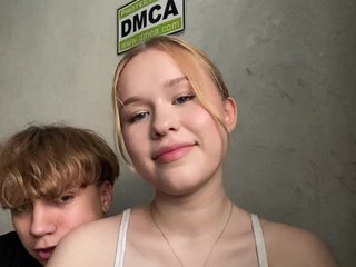TaffyTwins Porn Show