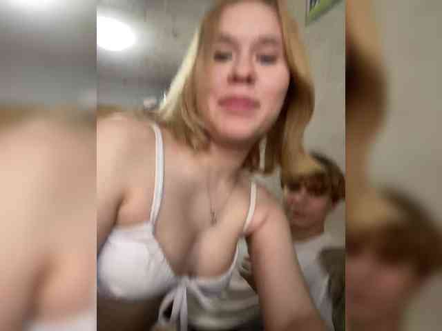 random video chat HoneySavage