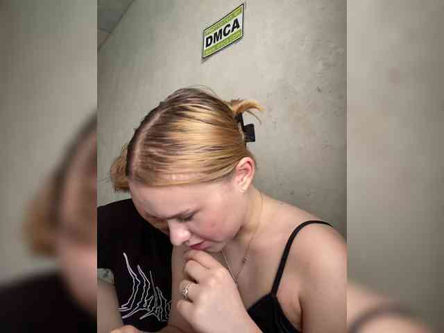 sex webcam chat HoneySavage