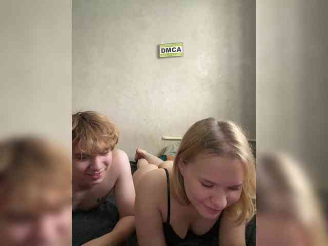 TaffyTwins webcam