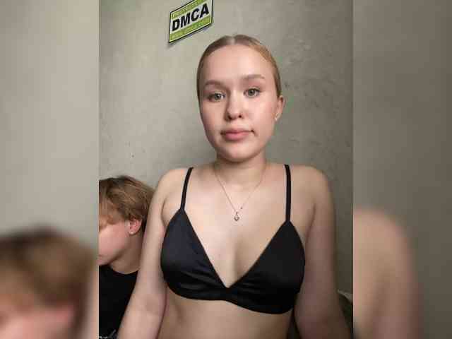TaffyTwins webcam