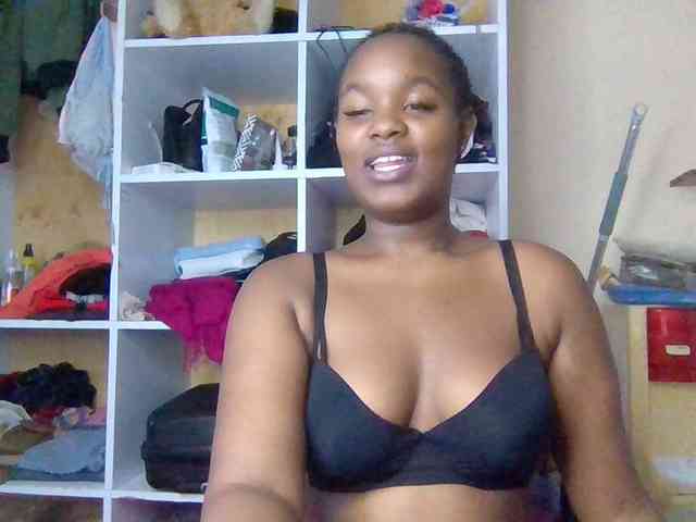 blackpuussy webcam