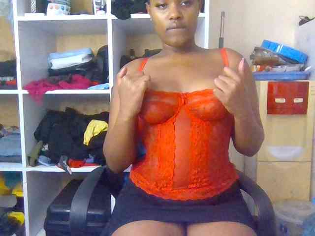 blackpuussy webcam