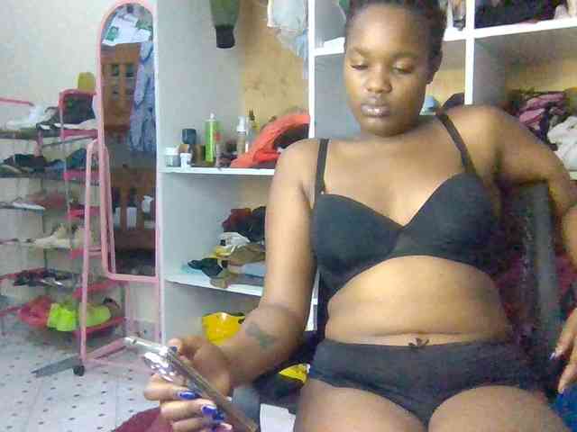 blackpuussy webcam